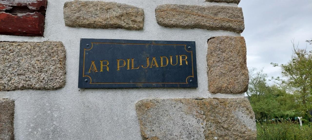 Plouhinec  Maison De Vacances 4 Pers Avec Jardin Privatif A 1Km Plage Lines Et 300M De La Mer De Gavres - Ar Pil Jadur מראה חיצוני תמונה